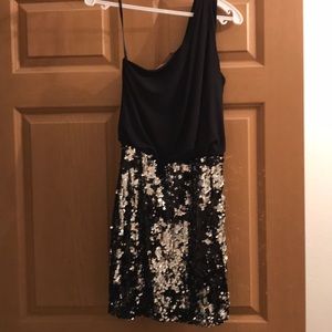 One shoulder black/ Sequence dress worn once.